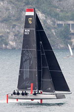 YC Monaco GC32